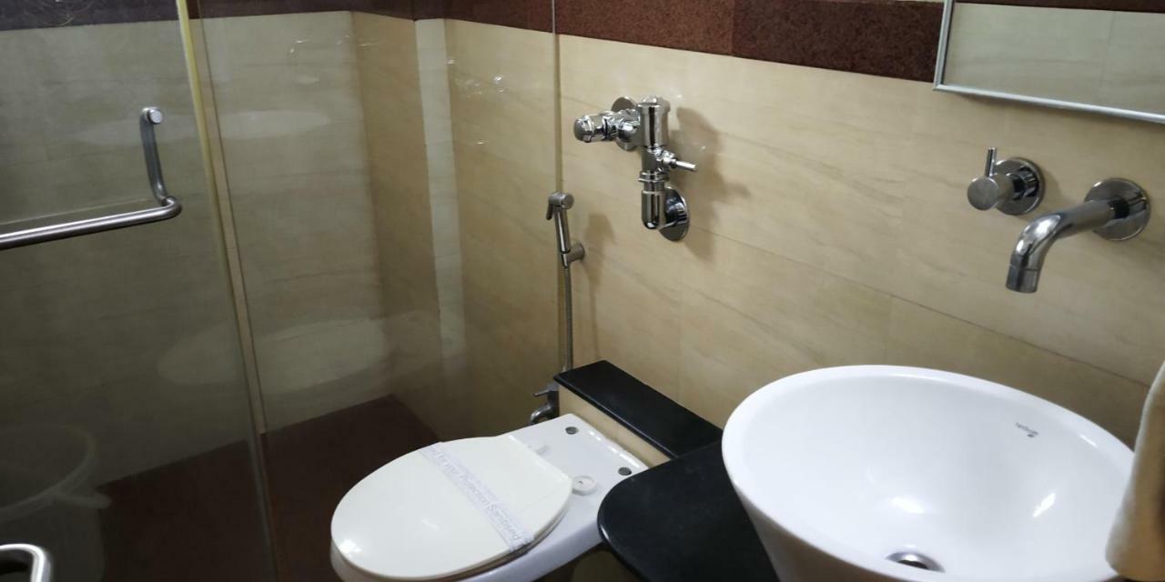 Matrix Inn Pune Exterior photo