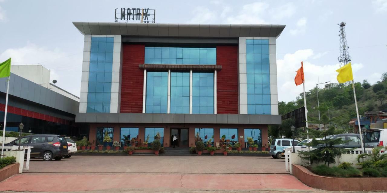 Matrix Inn Pune Exterior photo
